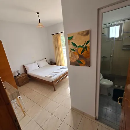 Papa Villa