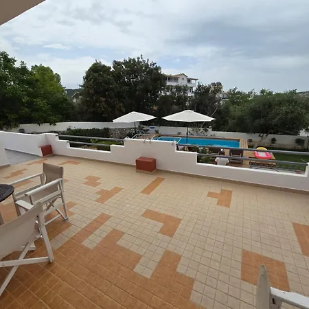 Papa Villa Ksamil