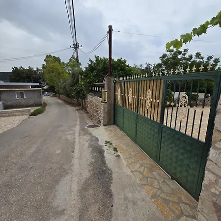 Papa Villa